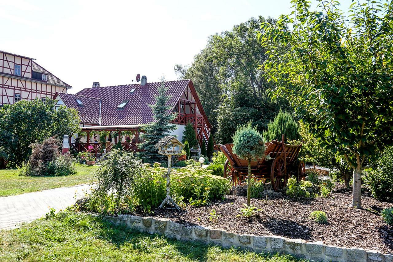 Ferienwohnung Im Schlossgarten Herbsleben Exterior photo
